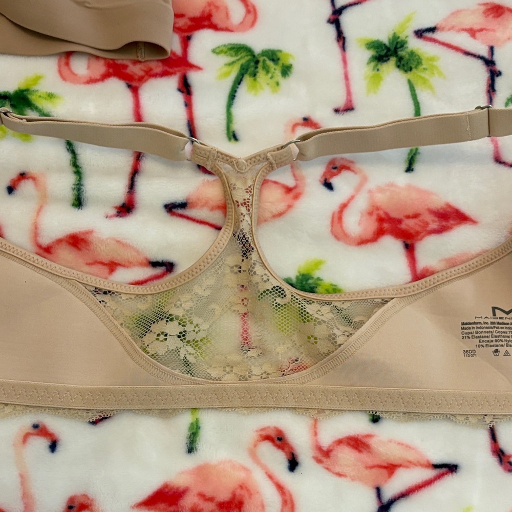 Vanity Fair Beige and Cream Bras Set 4 like new bras - Picture 4 of 7